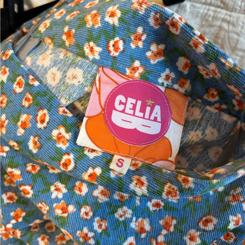 CeliaB Skirt Set - Picture 11 of 11